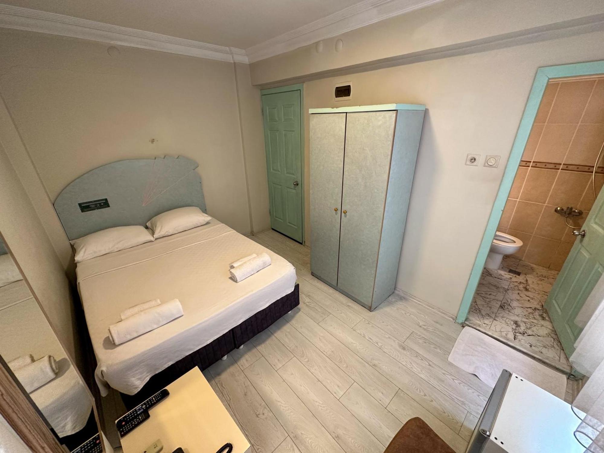 Hikmethan Otel Kuşadası Exterior photo